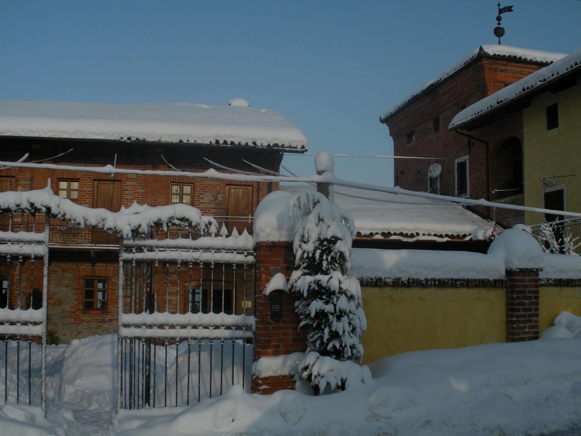 Il Palazzetto Villa Clavesana Eksteriør billede